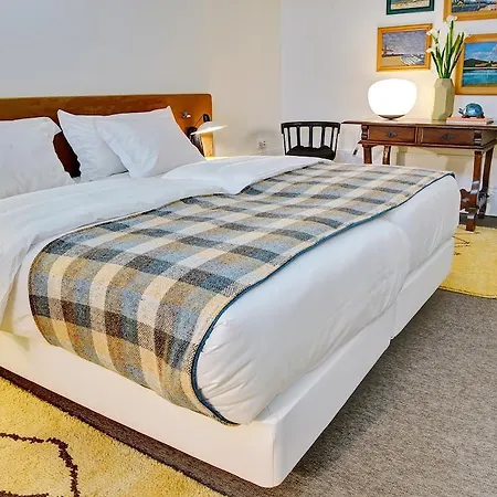 דירה Three & Bedrooms *