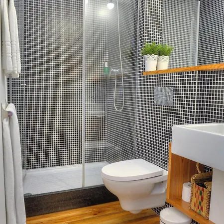 Lejlighed Three & Bedrooms *
